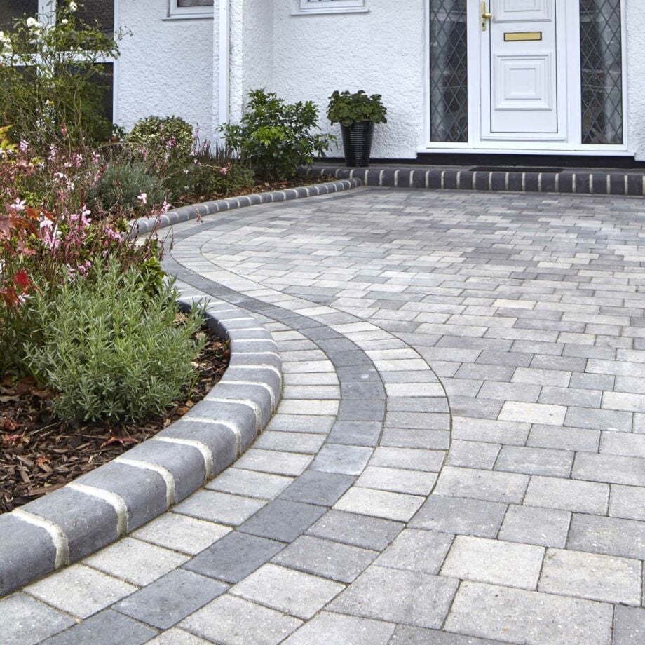 Block paved driveway in Denbighshire