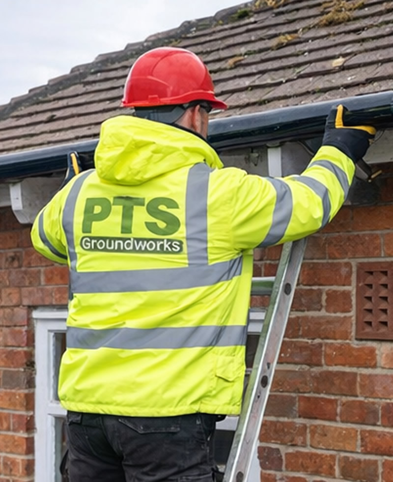 Guttering repair service