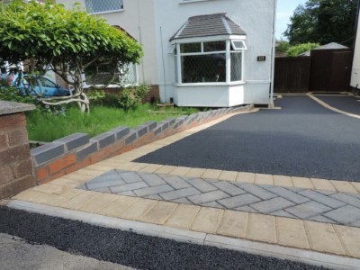 Tarmac surfacing specialists Denbighshire